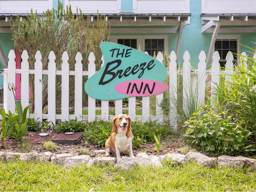 Breeze Inn Tybee Island Exterior photo