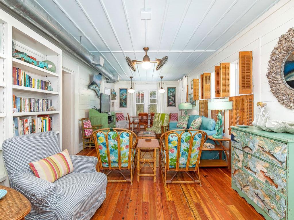 Breeze Inn Tybee Island Exterior photo