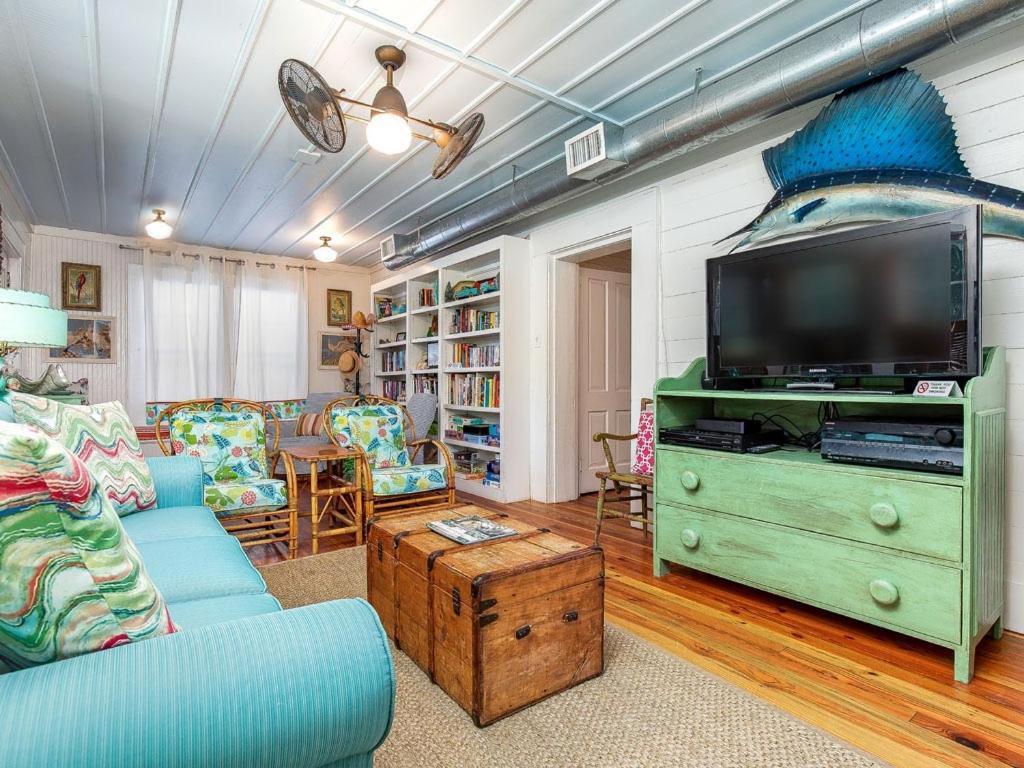 Breeze Inn Tybee Island Exterior photo
